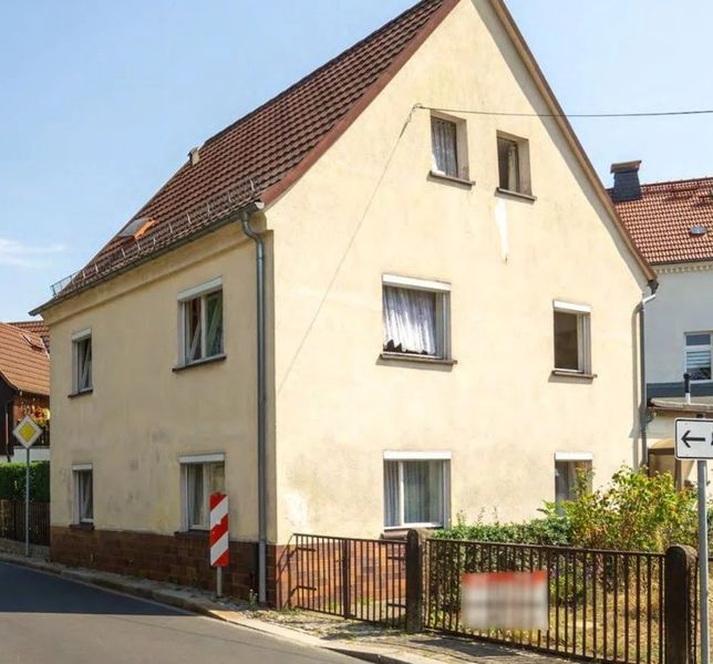 Charmantes Einfamilienhaus mit großem Garten in Familienfreundlicher, grüner Lage (VB) - Pulsnitz